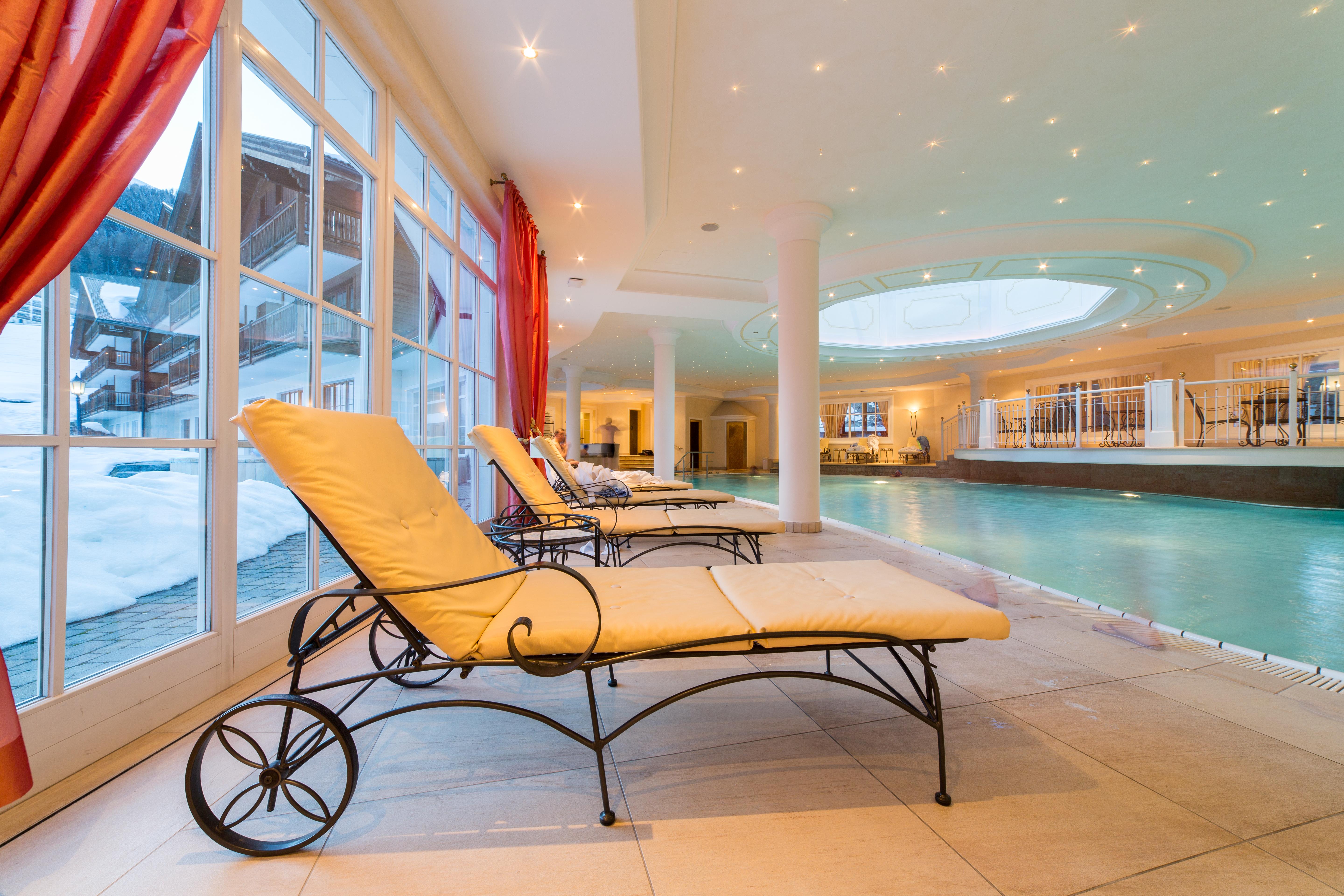 Th Corvara - Greif Hotel Exterior photo