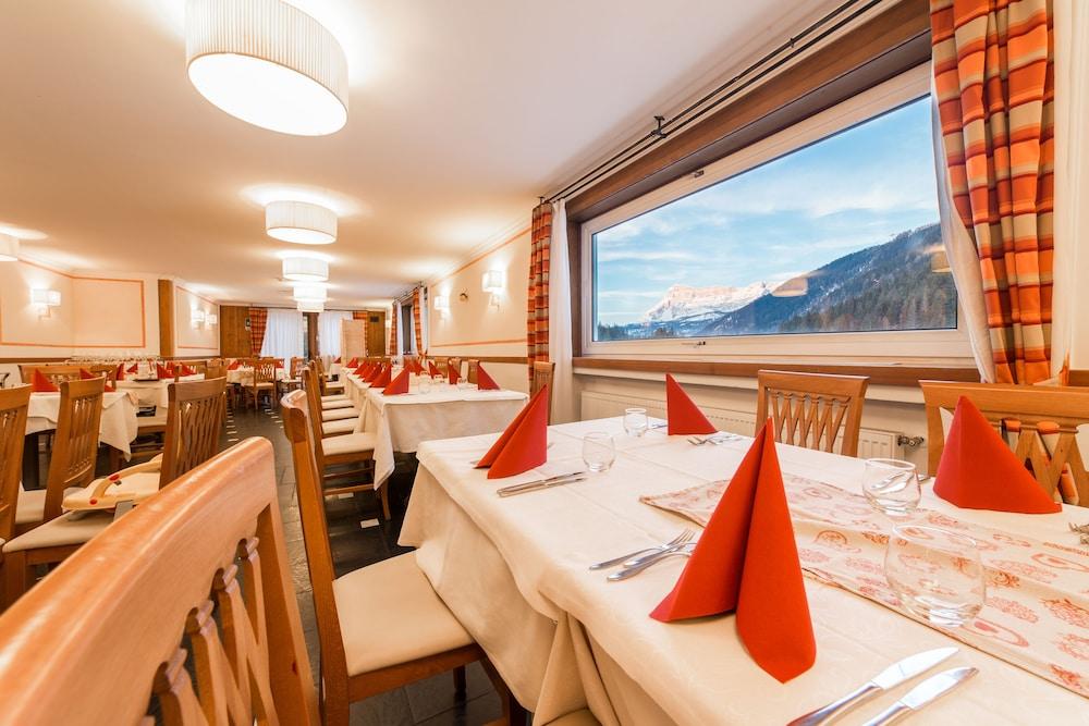 Th Corvara - Greif Hotel Exterior photo